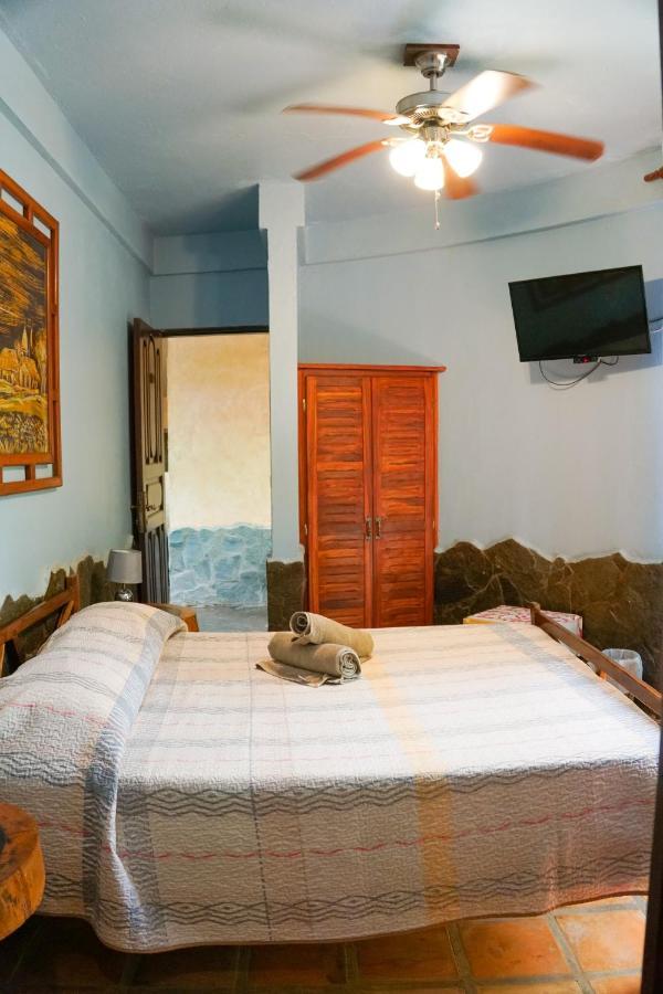 Hotel Boruca Тамариндо Экстерьер фото